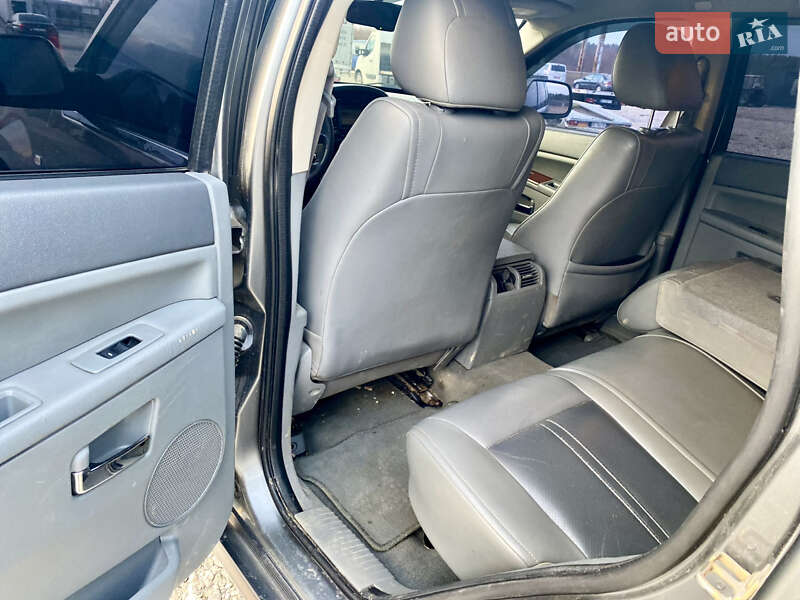 Позашляховик / Кросовер Jeep Grand Cherokee 2006 в Новояворівську фото 12 Позашляховик / Кросовер Jeep Grand Cherokee 2006 в Новояворівську