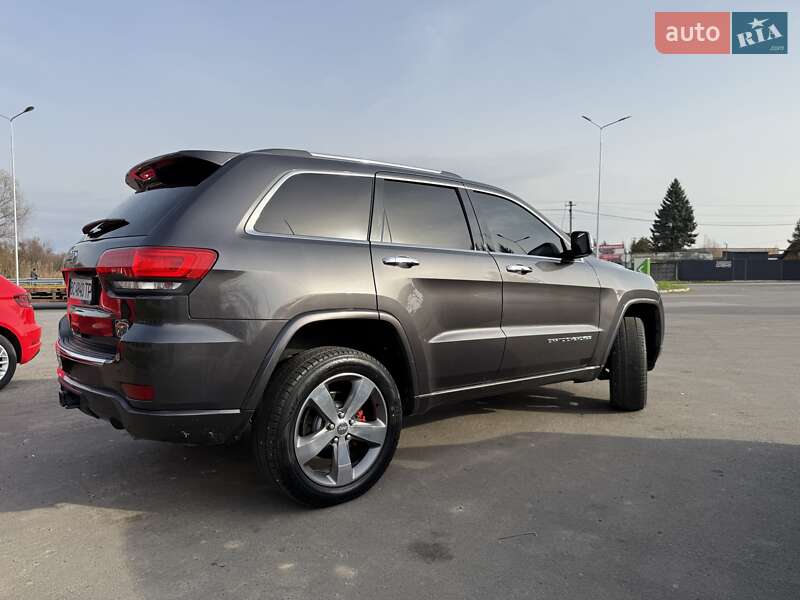 Внедорожник / Кроссовер Jeep Grand Cherokee 2015 в Львове