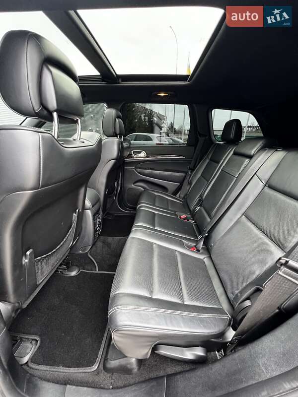 Внедорожник / Кроссовер Jeep Grand Cherokee 2015 в Львове