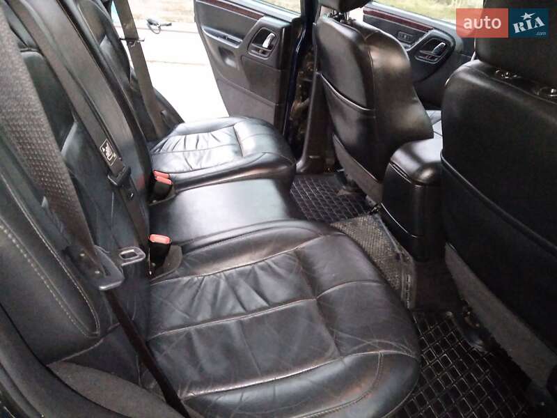 Внедорожник / Кроссовер Jeep Grand Cherokee 2003 в Воловце