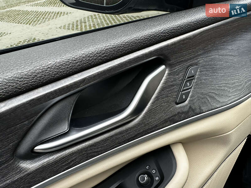 Внедорожник / Кроссовер Jeep Grand Cherokee 2022 в Харькове