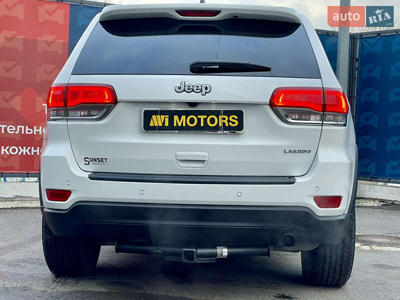 Внедорожник / Кроссовер Jeep Grand Cherokee 2017 в Киеве