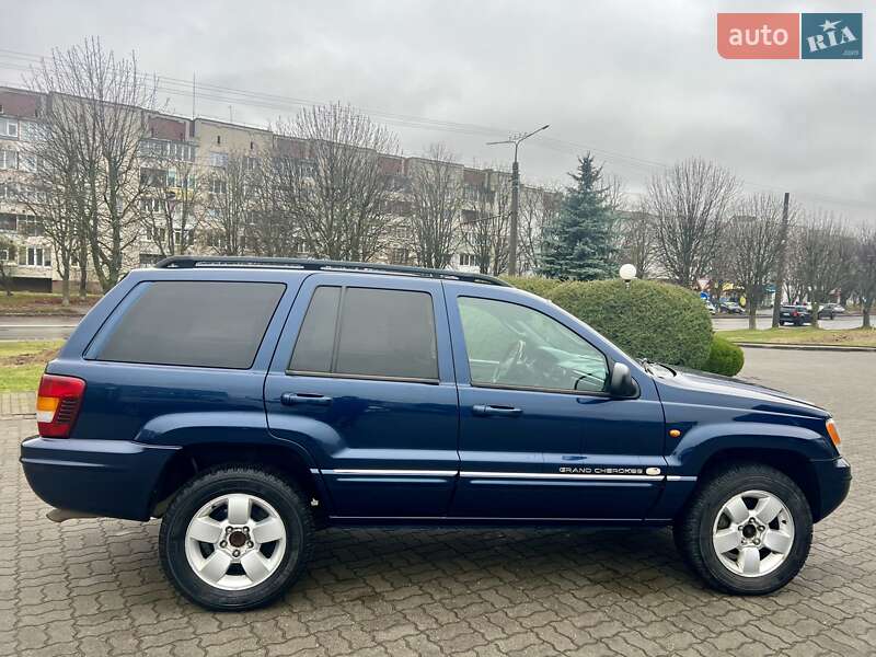 Внедорожник / Кроссовер Jeep Grand Cherokee 2004 в Луцке