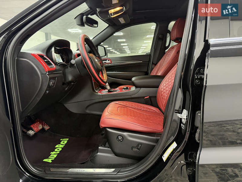 Внедорожник / Кроссовер Jeep Grand Cherokee 2021 в Одессе