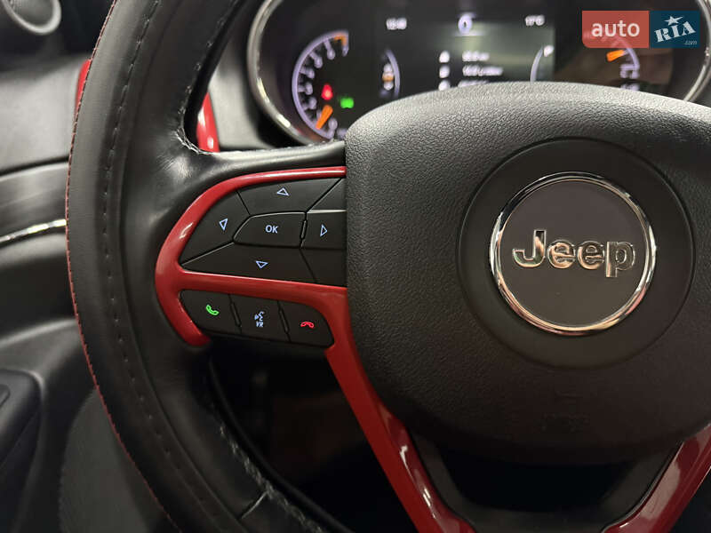 Внедорожник / Кроссовер Jeep Grand Cherokee 2021 в Одессе