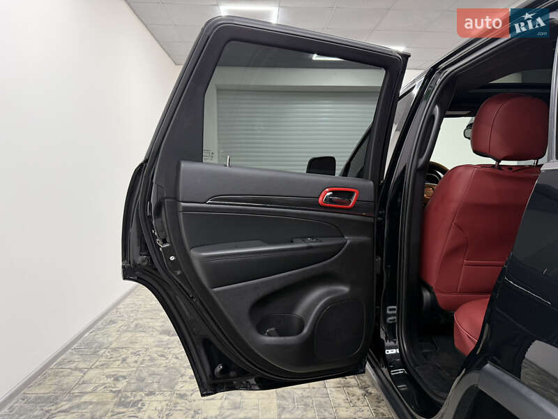 Внедорожник / Кроссовер Jeep Grand Cherokee 2021 в Одессе