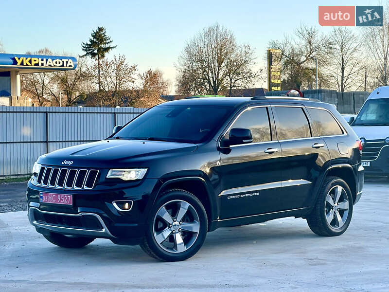 Внедорожник / Кроссовер Jeep Grand Cherokee 2016 в Млинове