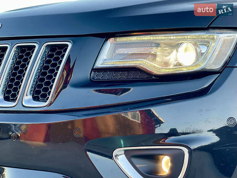 Внедорожник / Кроссовер Jeep Grand Cherokee 2016 в Млинове