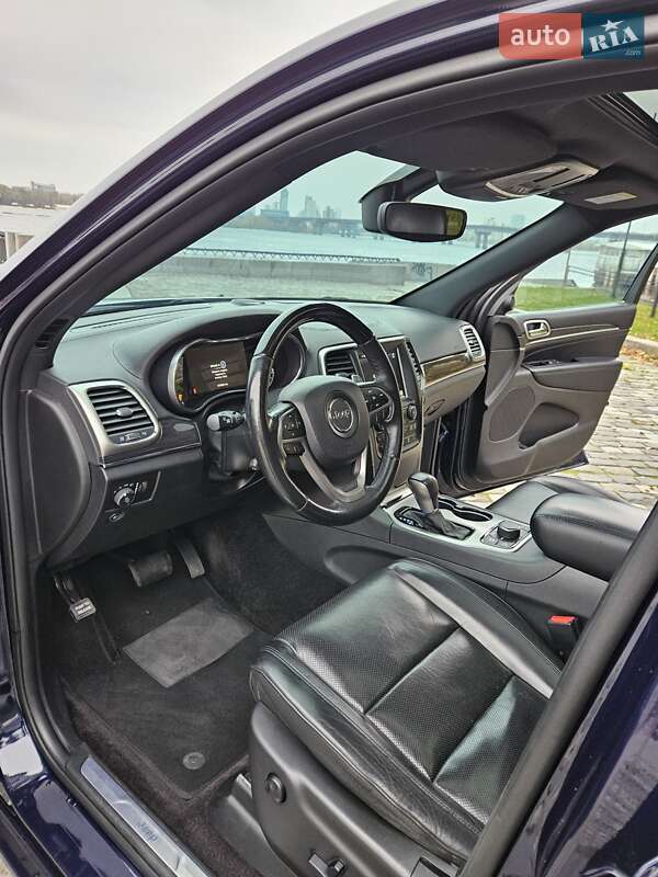 Внедорожник / Кроссовер Jeep Grand Cherokee 2018 в Киеве