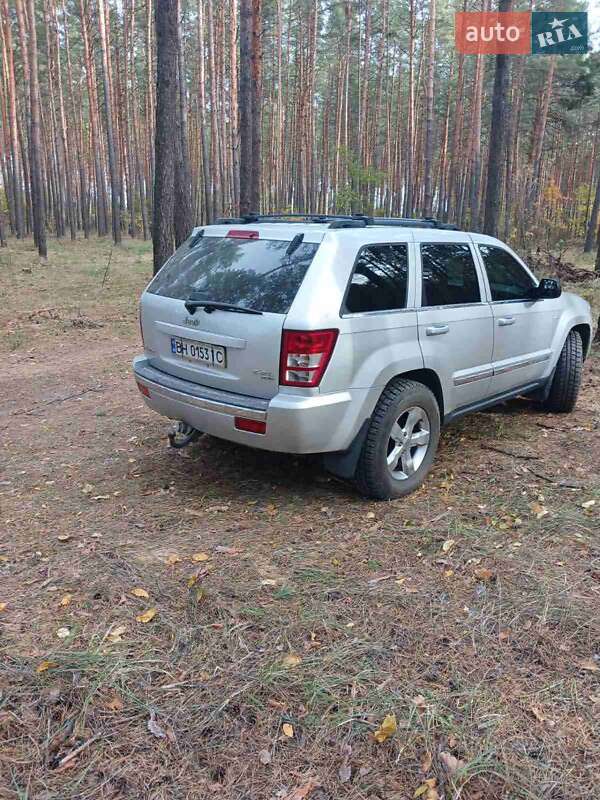 Внедорожник / Кроссовер Jeep Grand Cherokee 2006 в Одессе