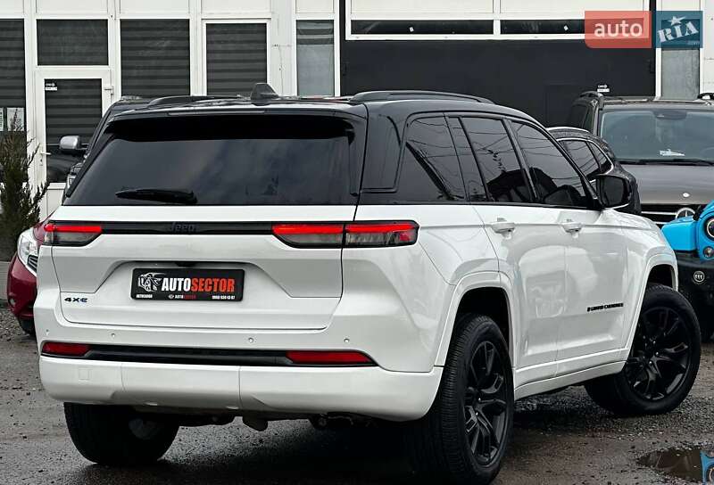 Внедорожник / Кроссовер Jeep Grand Cherokee 2022 в Харькове фото 12 Внедорожник / Кроссовер Jeep Grand Cherokee 2022 в Харькове