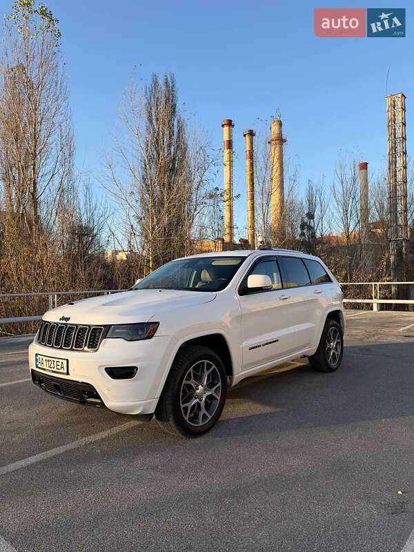 Jeep Grand Cherokee 2016