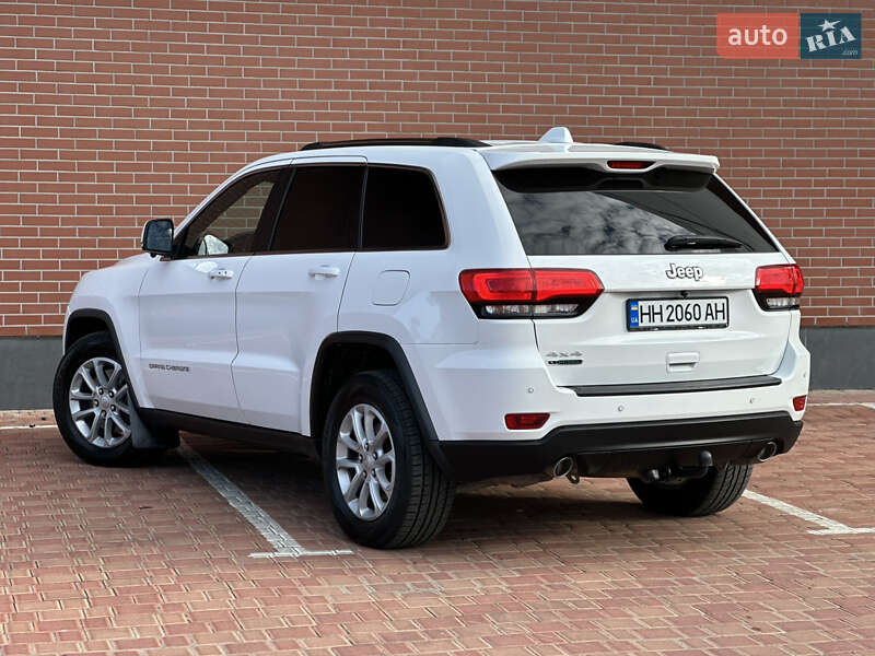 Внедорожник / Кроссовер Jeep Grand Cherokee 2013 в Одессе