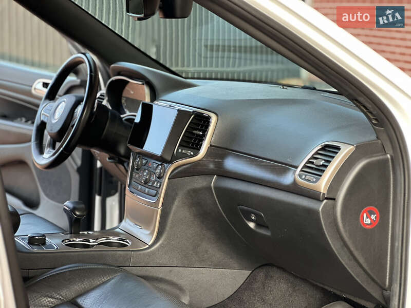 Внедорожник / Кроссовер Jeep Grand Cherokee 2013 в Одессе