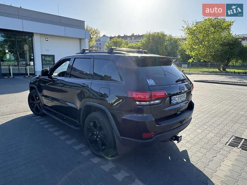 Внедорожник / Кроссовер Jeep Grand Cherokee 2018 в Киеве