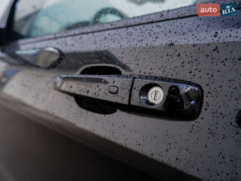 Внедорожник / Кроссовер Jeep Grand Cherokee 2018 в Киеве