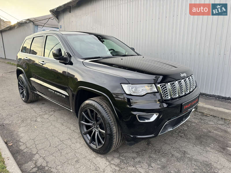 Внедорожник / Кроссовер Jeep Grand Cherokee 2016 в Киеве