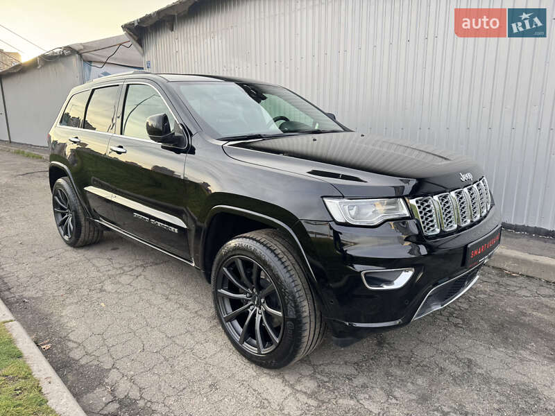 Внедорожник / Кроссовер Jeep Grand Cherokee 2016 в Киеве