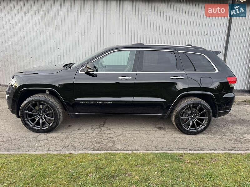 Внедорожник / Кроссовер Jeep Grand Cherokee 2016 в Киеве