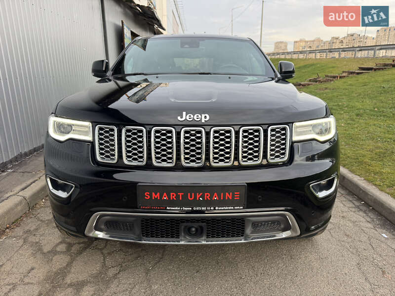Внедорожник / Кроссовер Jeep Grand Cherokee 2016 в Киеве