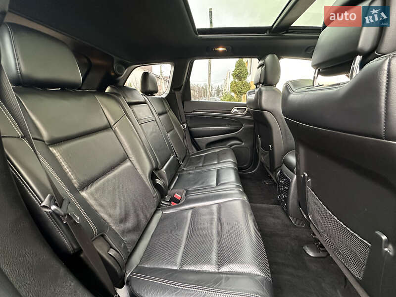 Внедорожник / Кроссовер Jeep Grand Cherokee 2013 в Ровно