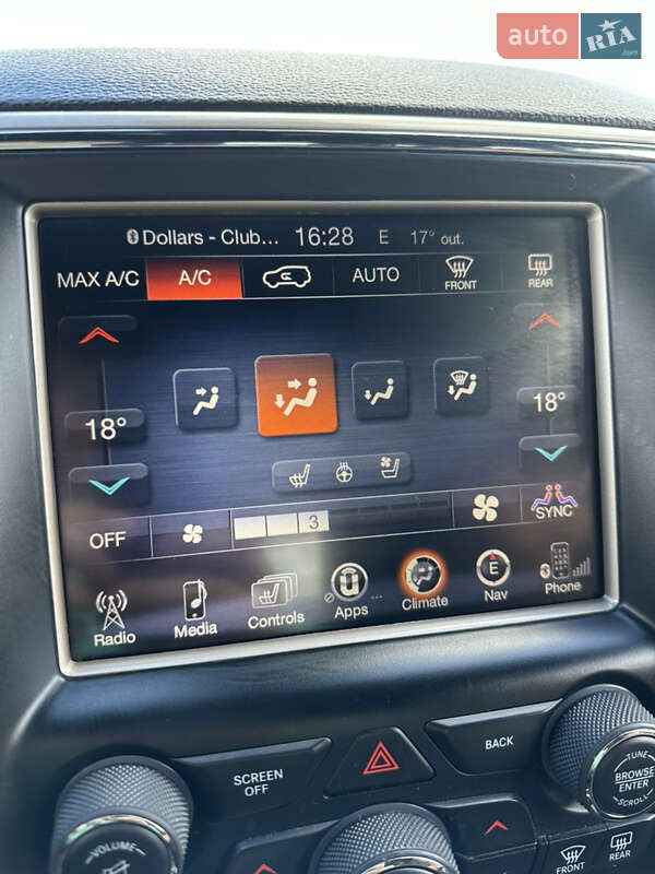 Внедорожник / Кроссовер Jeep Grand Cherokee 2013 в Ровно