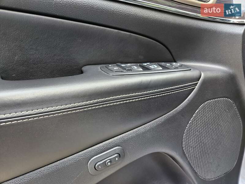 Внедорожник / Кроссовер Jeep Grand Cherokee 2016 в Одессе