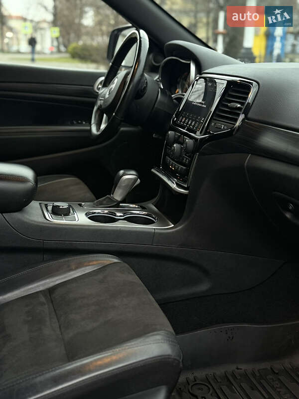 Позашляховик / Кросовер Jeep Grand Cherokee 2019 в Хмельницькому фото 13 Позашляховик / Кросовер Jeep Grand Cherokee 2019 в Хмельницькому