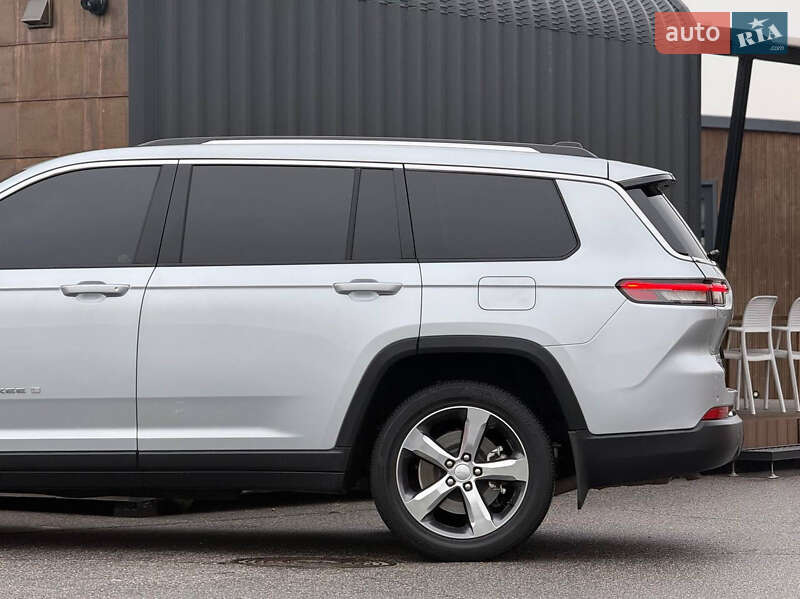 Внедорожник / Кроссовер Jeep Grand Cherokee 2021 в Киеве