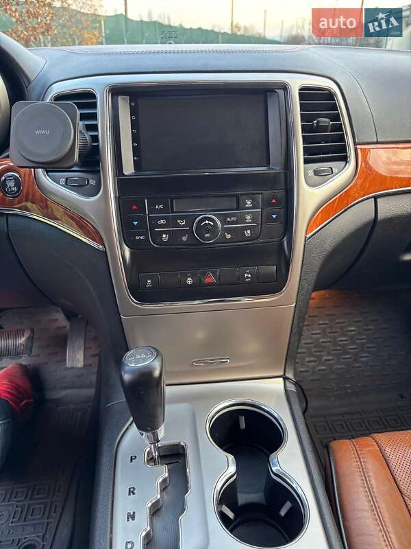 Позашляховик / Кросовер Jeep Grand Cherokee 2011 в Ужгороді