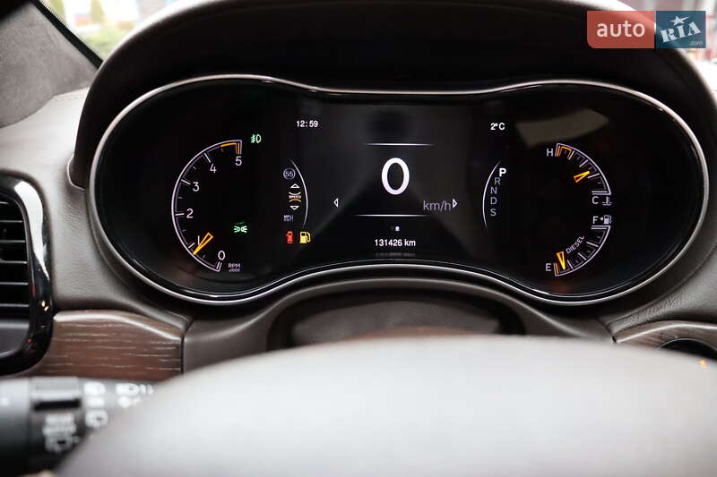 Внедорожник / Кроссовер Jeep Grand Cherokee 2014 в Львове