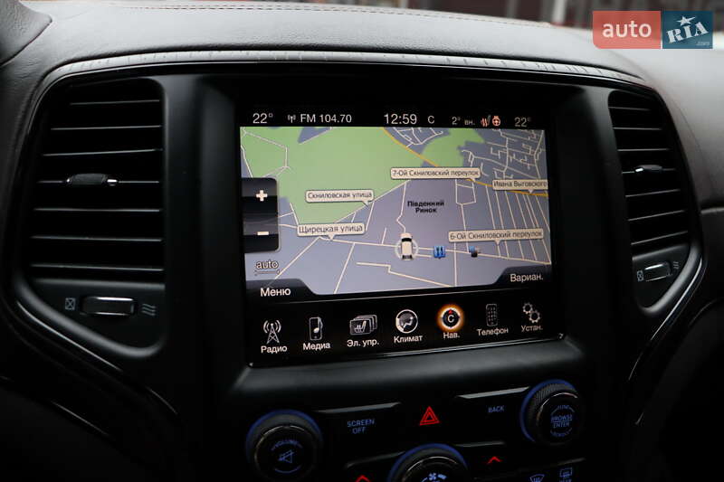 Внедорожник / Кроссовер Jeep Grand Cherokee 2014 в Львове