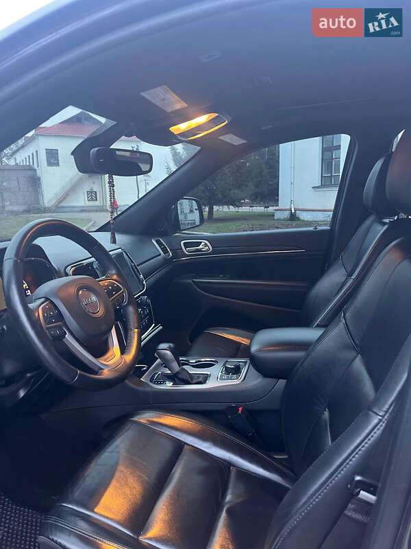 Внедорожник / Кроссовер Jeep Grand Cherokee 2021 в Ромнах