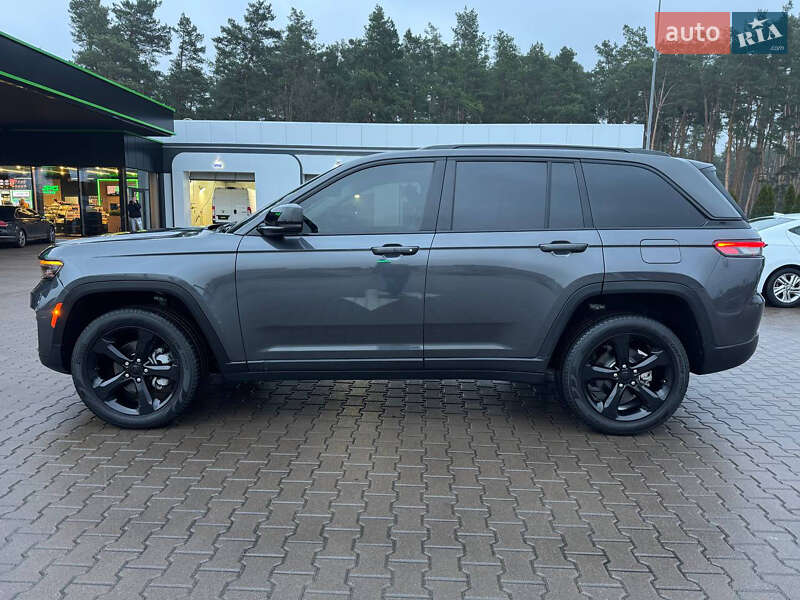 Внедорожник / Кроссовер Jeep Grand Cherokee 2023 в Киеве фото 20 Внедорожник / Кроссовер Jeep Grand Cherokee 2023 в Киеве