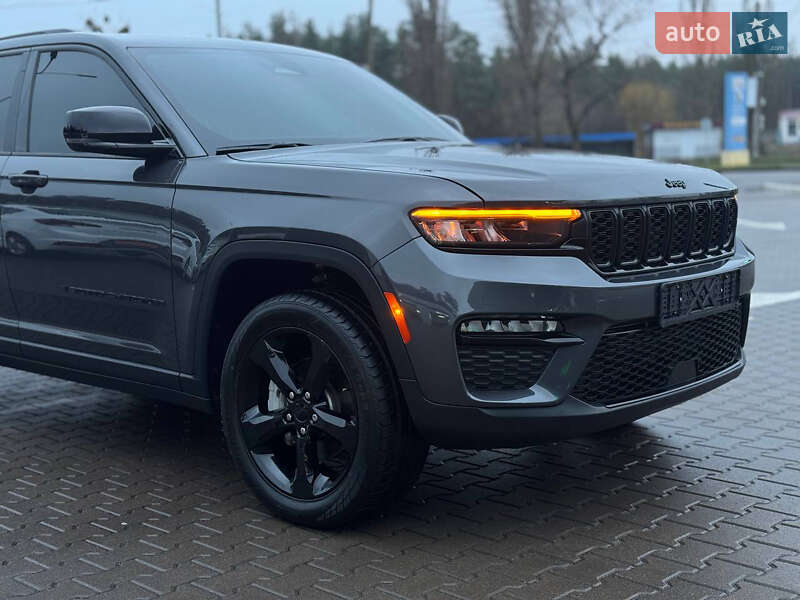 Внедорожник / Кроссовер Jeep Grand Cherokee 2023 в Киеве фото 21 Внедорожник / Кроссовер Jeep Grand Cherokee 2023 в Киеве