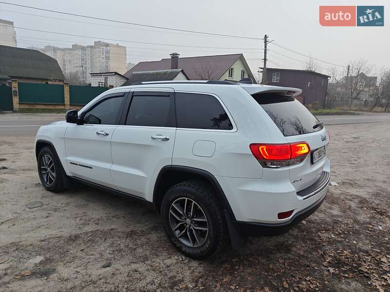 Внедорожник / Кроссовер Jeep Grand Cherokee 2018 в Киеве