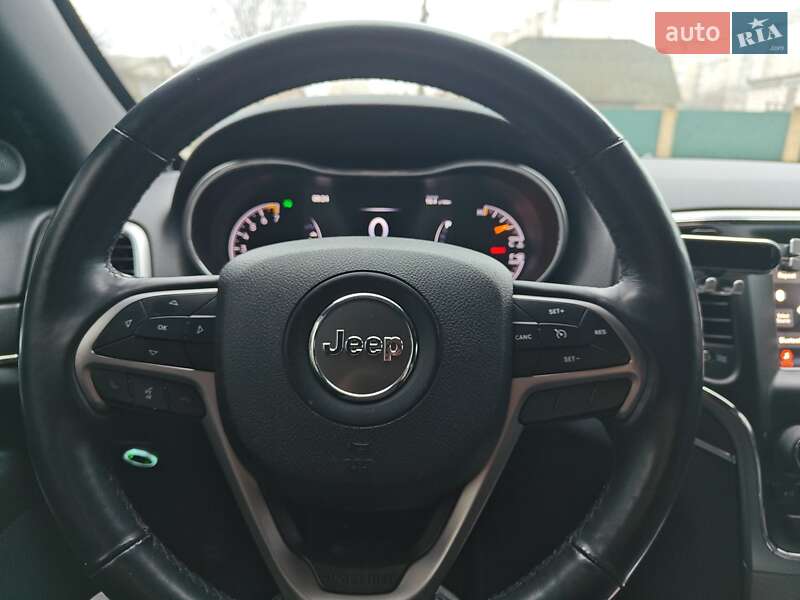 Внедорожник / Кроссовер Jeep Grand Cherokee 2018 в Киеве