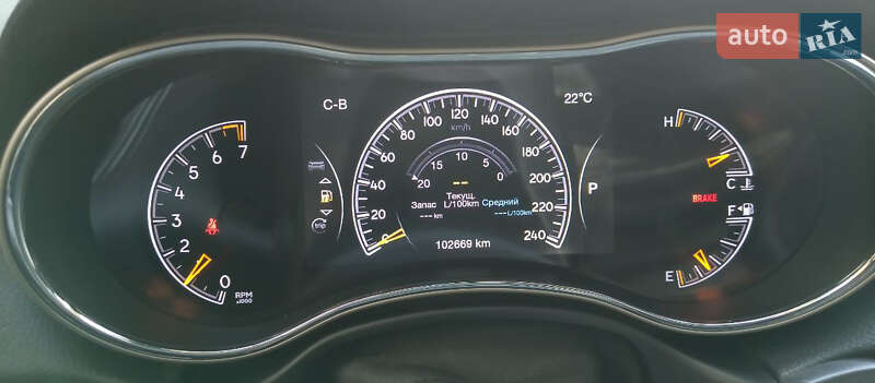 Позашляховик / Кросовер Jeep Grand Cherokee 2017 в Хмельницькому фото 10 Позашляховик / Кросовер Jeep Grand Cherokee 2017 в Хмельницькому