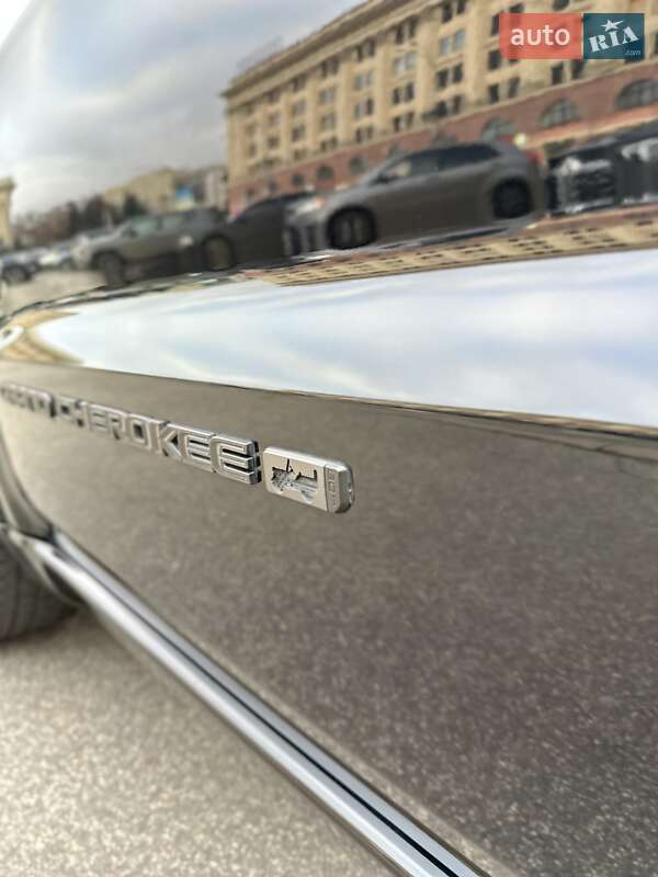 Позашляховик / Кросовер Jeep Grand Cherokee 2021 в Харкові