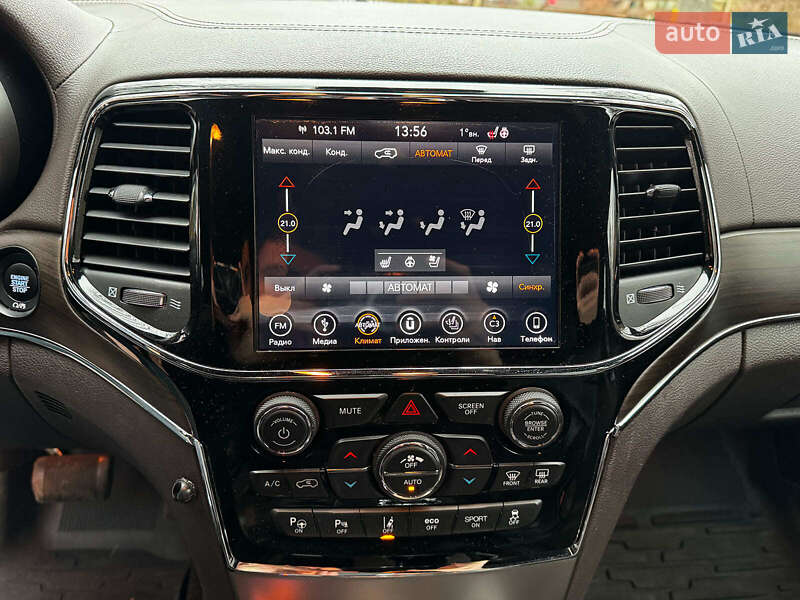 Внедорожник / Кроссовер Jeep Grand Cherokee 2018 в Киеве фото 24 Внедорожник / Кроссовер Jeep Grand Cherokee 2018 в Киеве