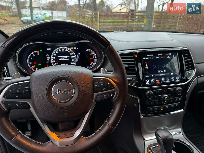 Внедорожник / Кроссовер Jeep Grand Cherokee 2018 в Киеве фото 28 Внедорожник / Кроссовер Jeep Grand Cherokee 2018 в Киеве
