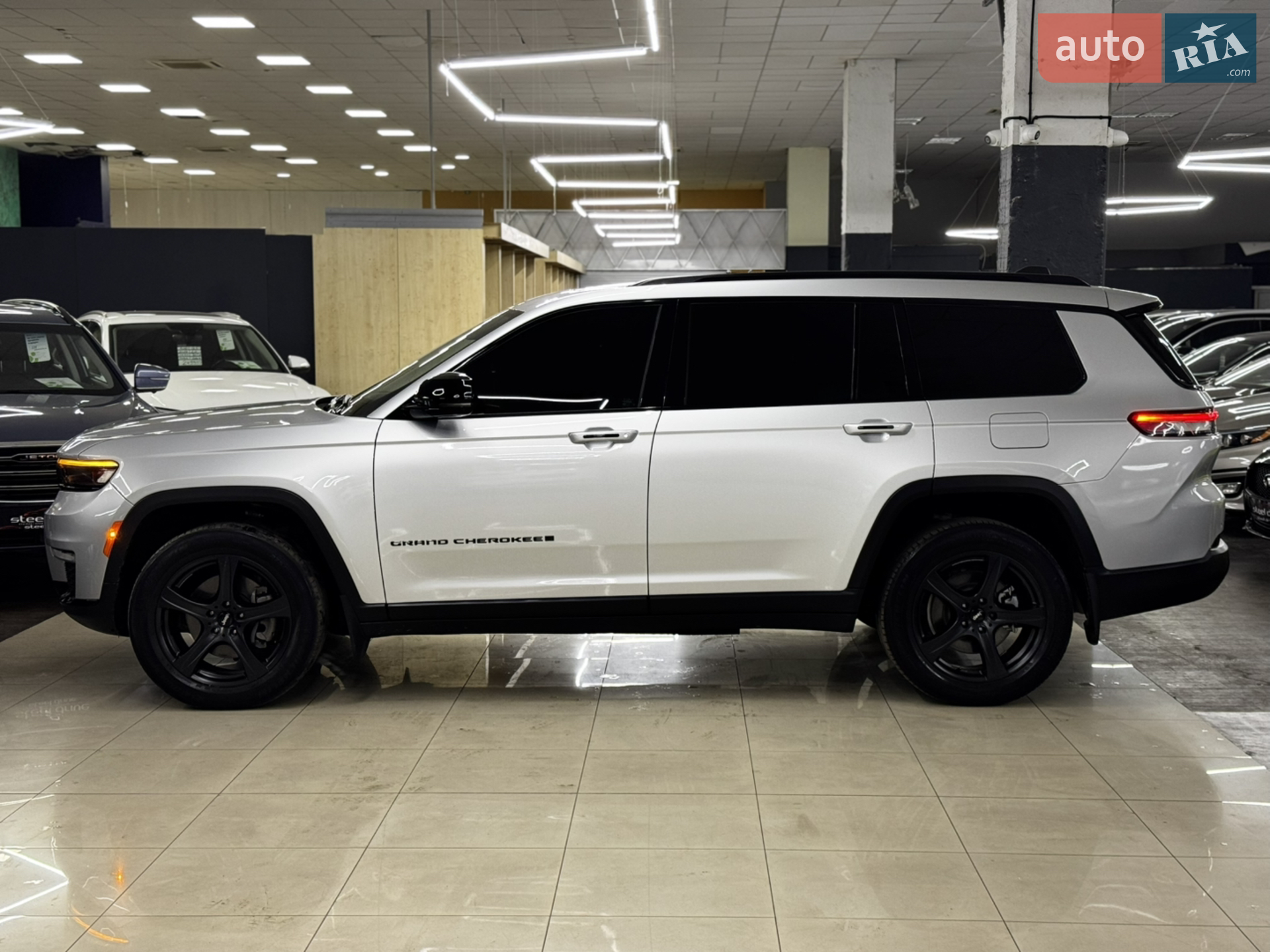 2021 Jeep Grand Cherokee - мініатюра 8
