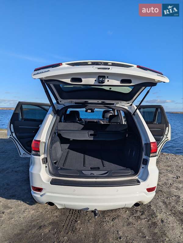 Позашляховик / Кросовер Jeep Grand Cherokee 2015 в Києві фото 13 Позашляховик / Кросовер Jeep Grand Cherokee 2015 в Києві