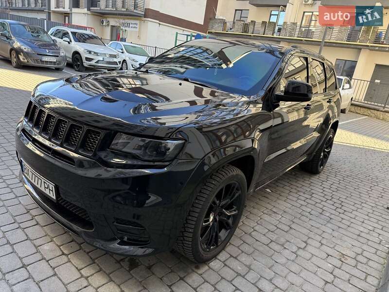 Внедорожник / Кроссовер Jeep Grand Cherokee 2019 в Хмельницком