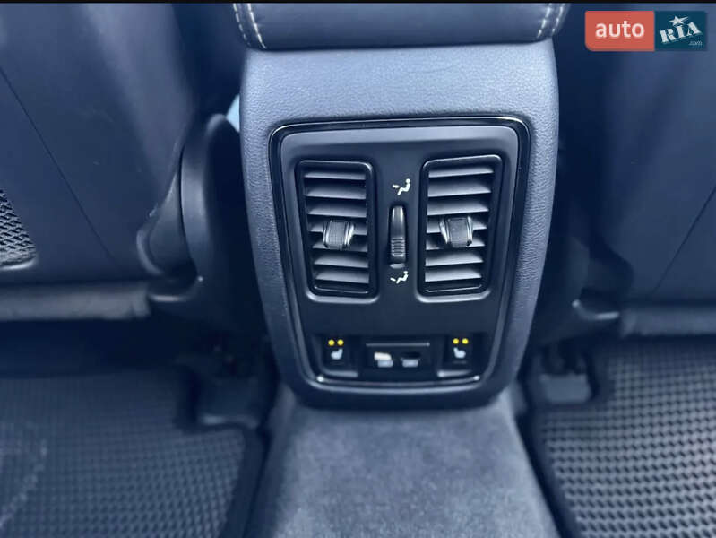 Внедорожник / Кроссовер Jeep Grand Cherokee 2013 в Одессе