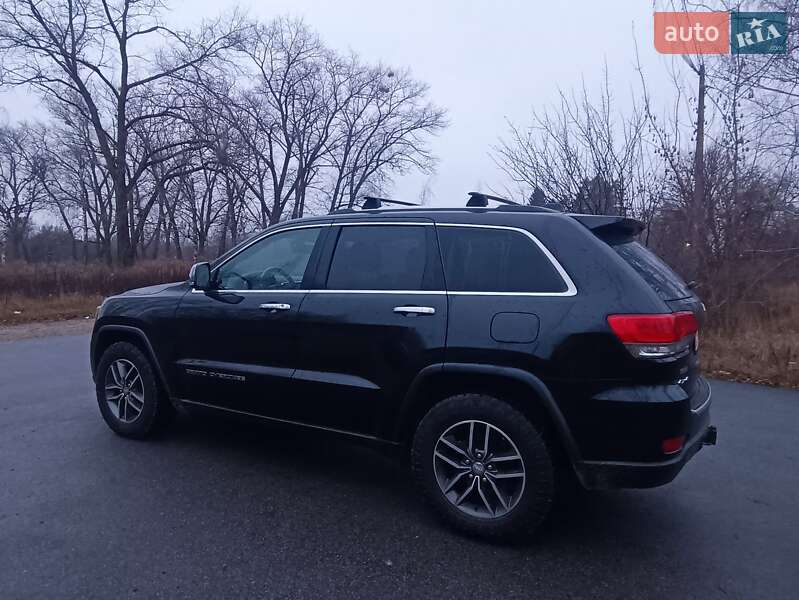 Внедорожник / Кроссовер Jeep Grand Cherokee 2018 в Киеве