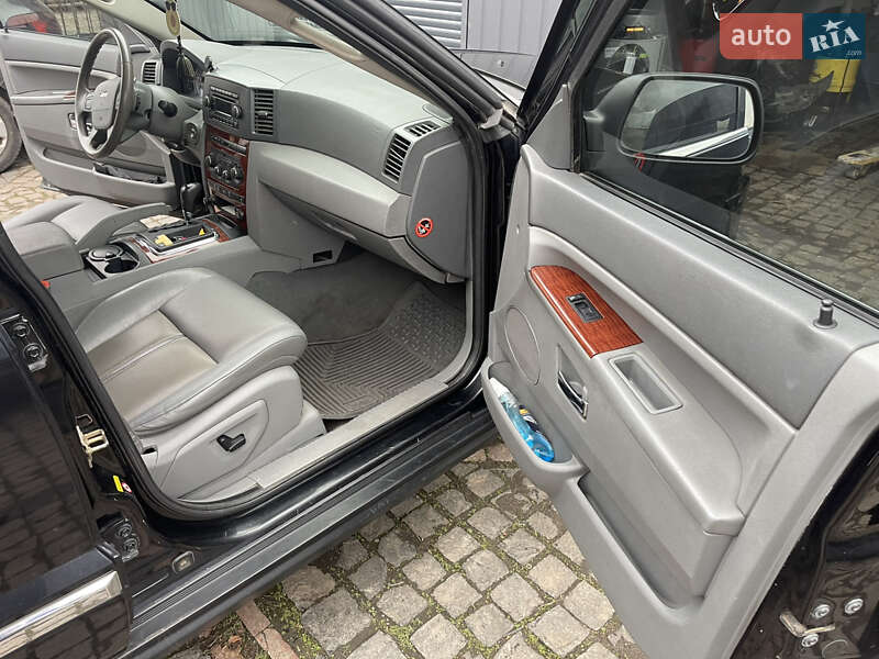 Внедорожник / Кроссовер Jeep Grand Cherokee 2005 в Луцке фото 11 Внедорожник / Кроссовер Jeep Grand Cherokee 2005 в Луцке