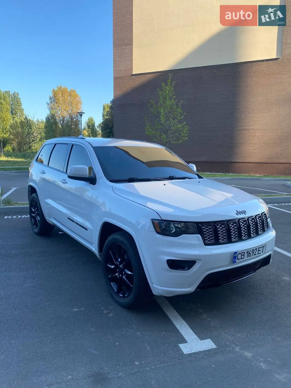 2017 Jeep Grand Cherokee - мініатюра 16