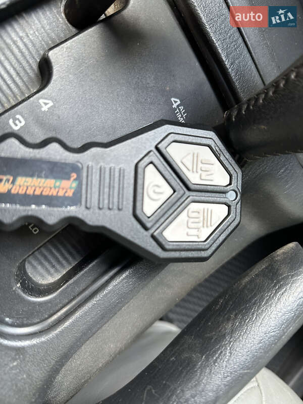 Внедорожник / Кроссовер Jeep Grand Cherokee 2004 в Луцке