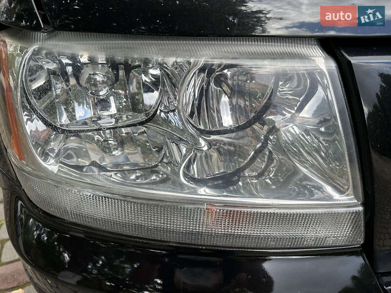 Внедорожник / Кроссовер Jeep Grand Cherokee 2004 в Луцке